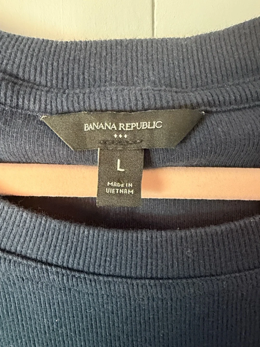 Banana Republic Navy Short Sleeve Crewneck Tee - Picture 2 of 3